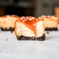 Mini Salted Caramel Cheesecakes {Gluten Free Option}