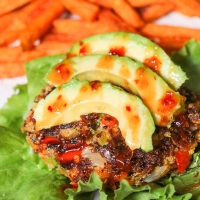 Easy Quinoa Burgers {Gluten Free, Vegan, Paleo}